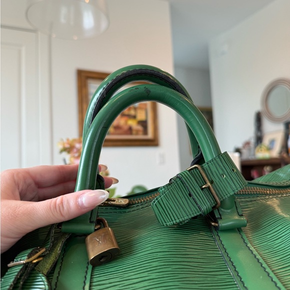 Louis Vuitton Epi Leather Keepall 45 in Borneo Green - Picture 6 of 9